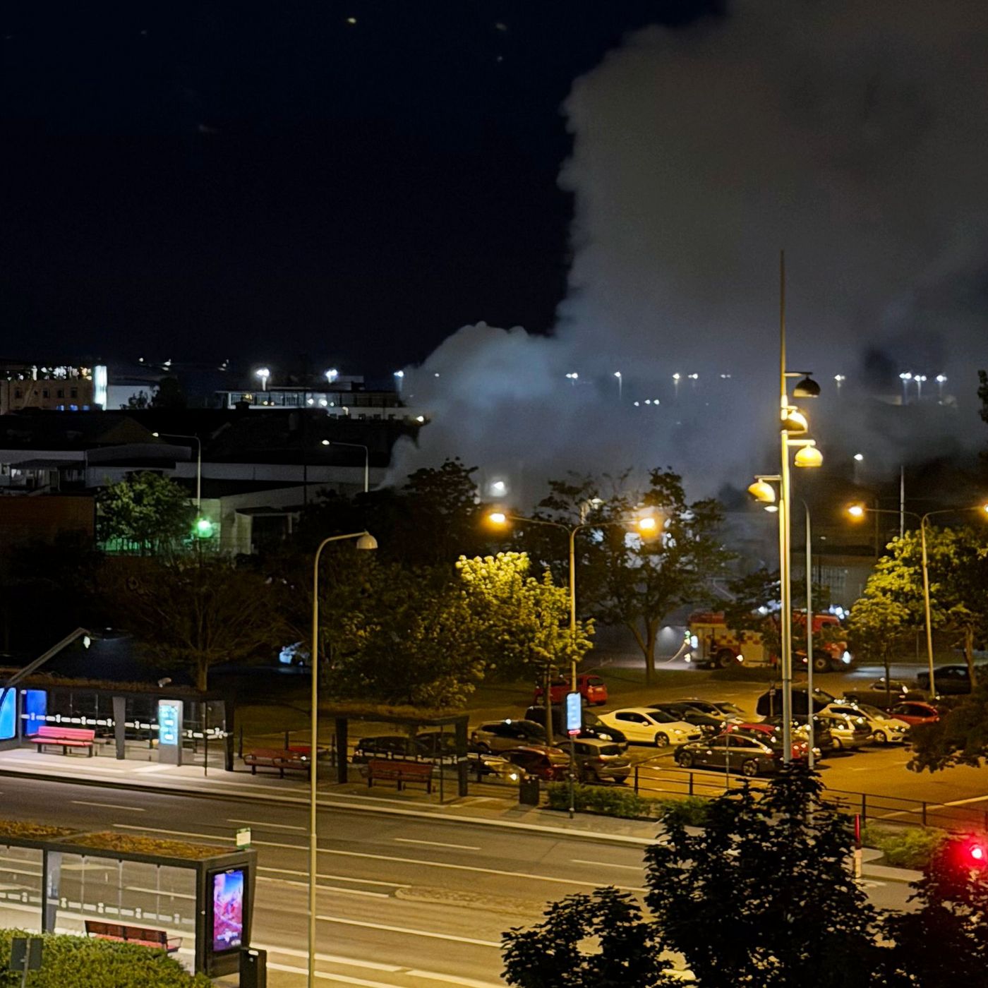 Nattlig bilbrand i Helsingborg episode artwork