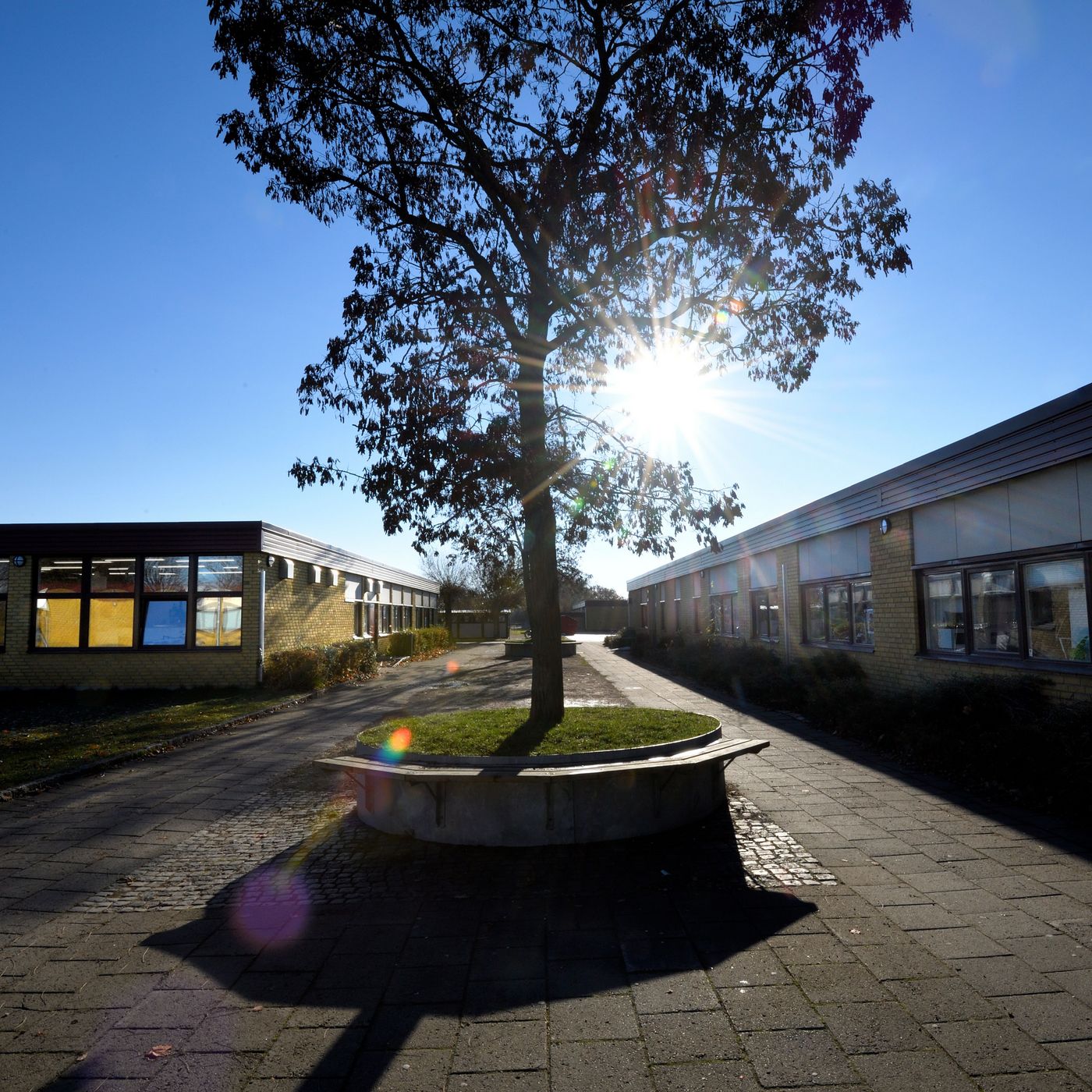Tonårsflicka döms för olaga intrång på skola i Landskrona episode artwork