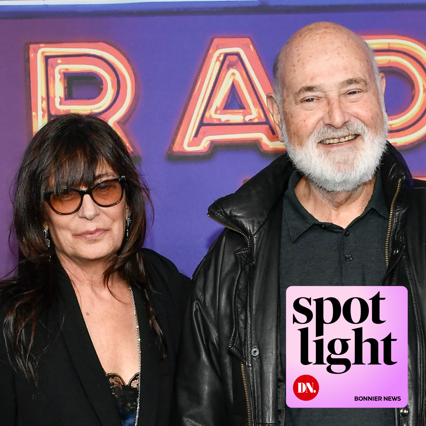 Dubbelmordet skakar Hollywood – nu åtalas mördade parets son