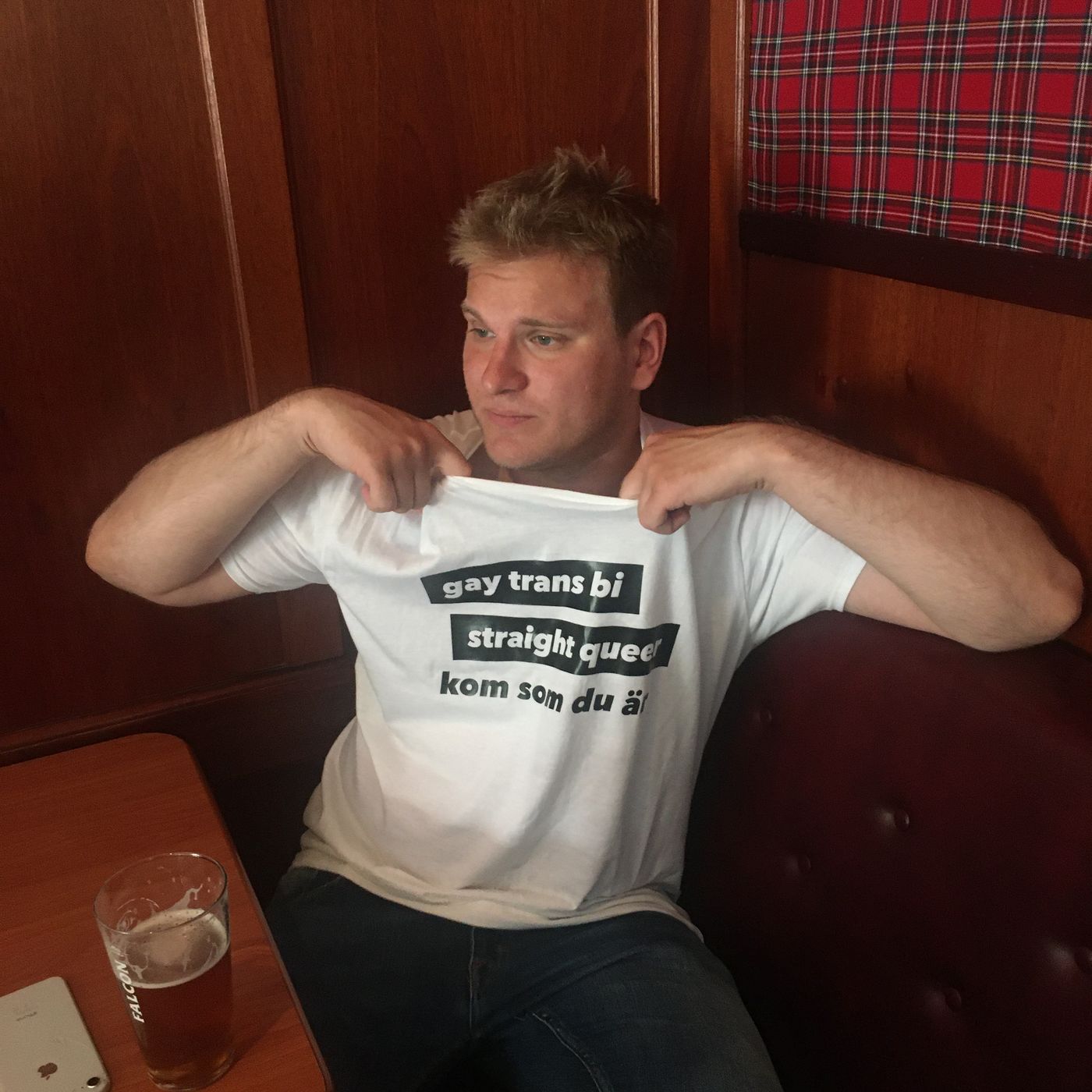 4. "Runar tycker inte om mig tror jag" - Gäst: Jesper Ekstedt episode artwork